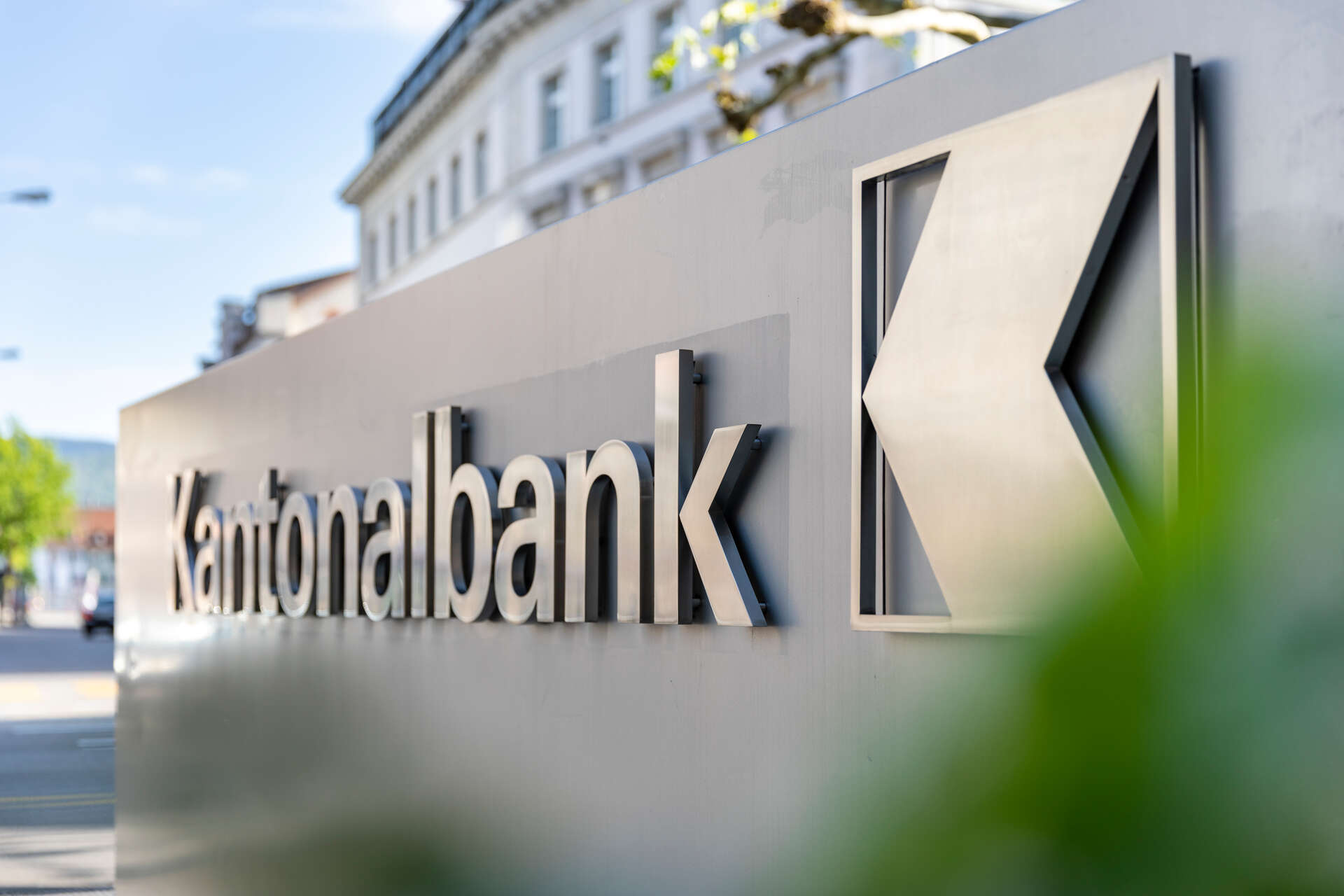 Aargauische Kantonalbank erhöht Kontozinsen erneut